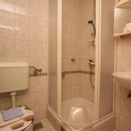 Guest house Ljuba