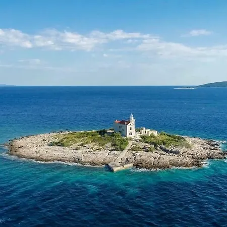 Ljuba Gostinjska kuća